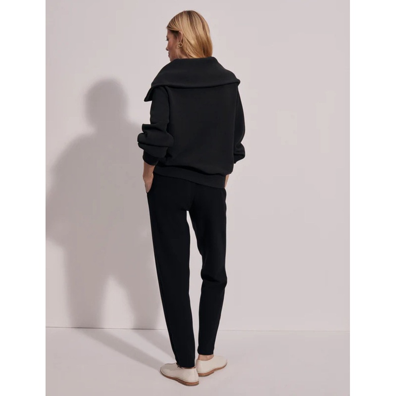 Vine Pullover – Black