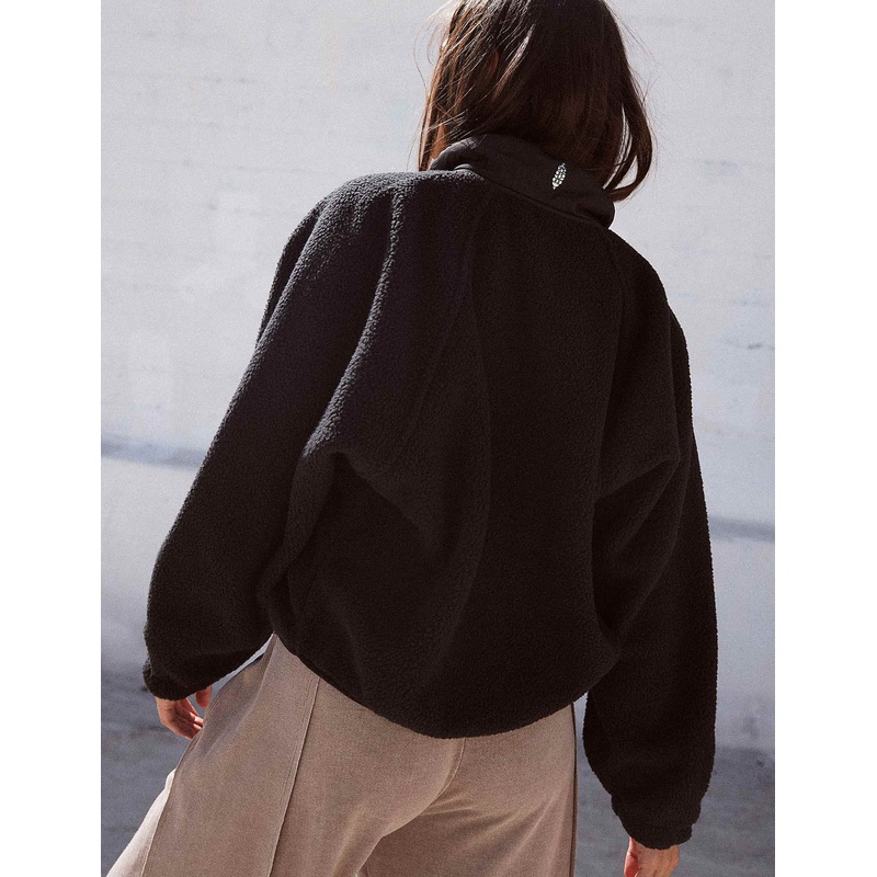 Hit The Slopes Fleece Jacket – Black