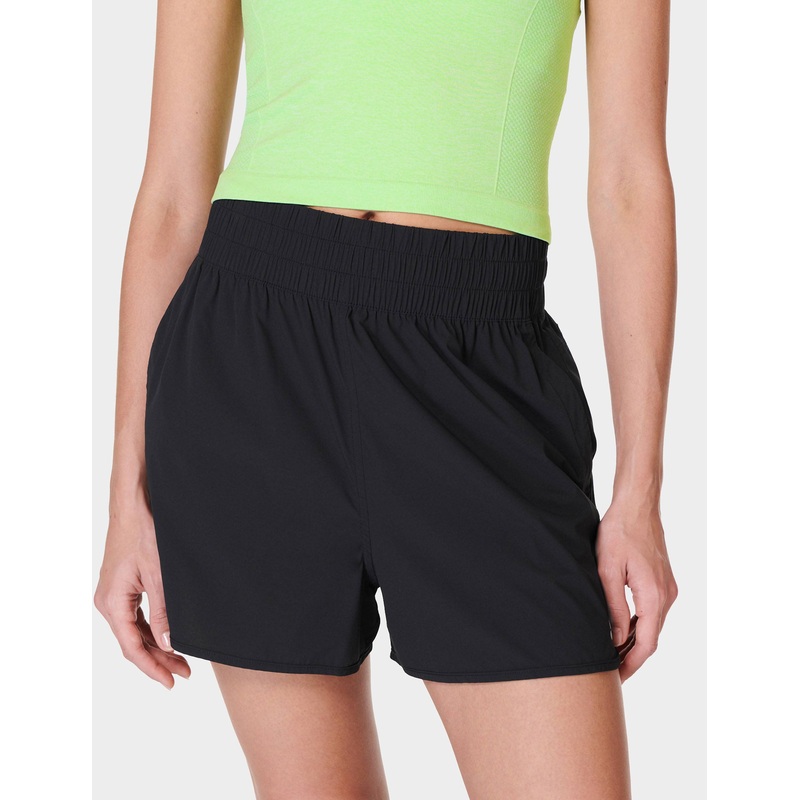 Relay Shell Shorts – Black