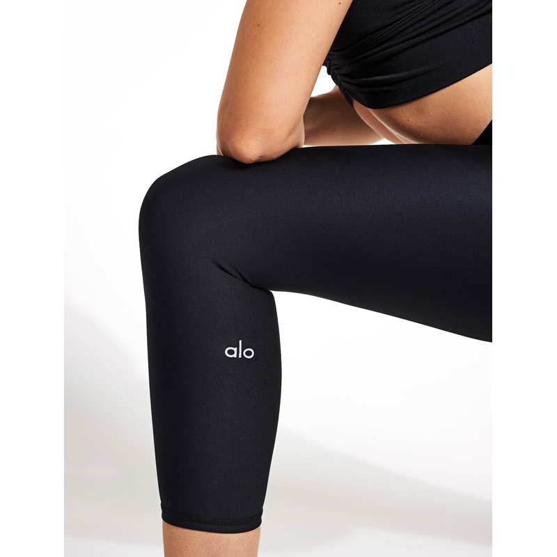 High Waisted Airlift Capri – Black