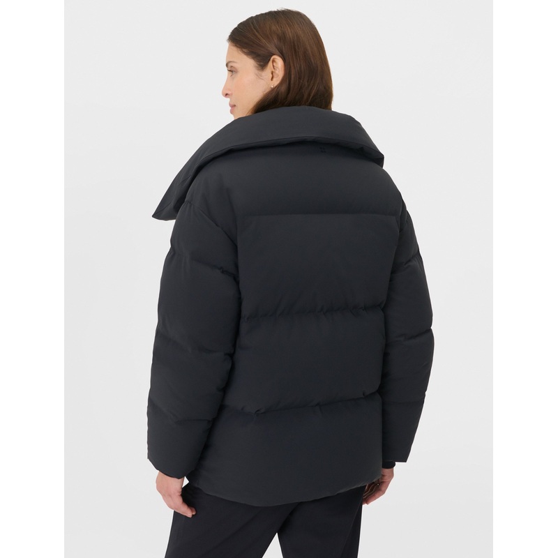 Nimbus Cloud Short Puffer – Black