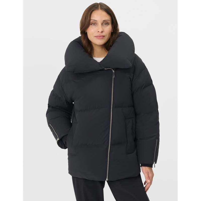 Nimbus Cloud Short Puffer – Black