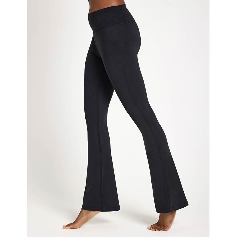 All Me Essentials Flare Leggings – Black