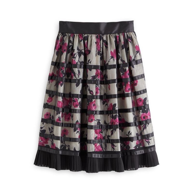 Floral Ribbon Skirt Black
