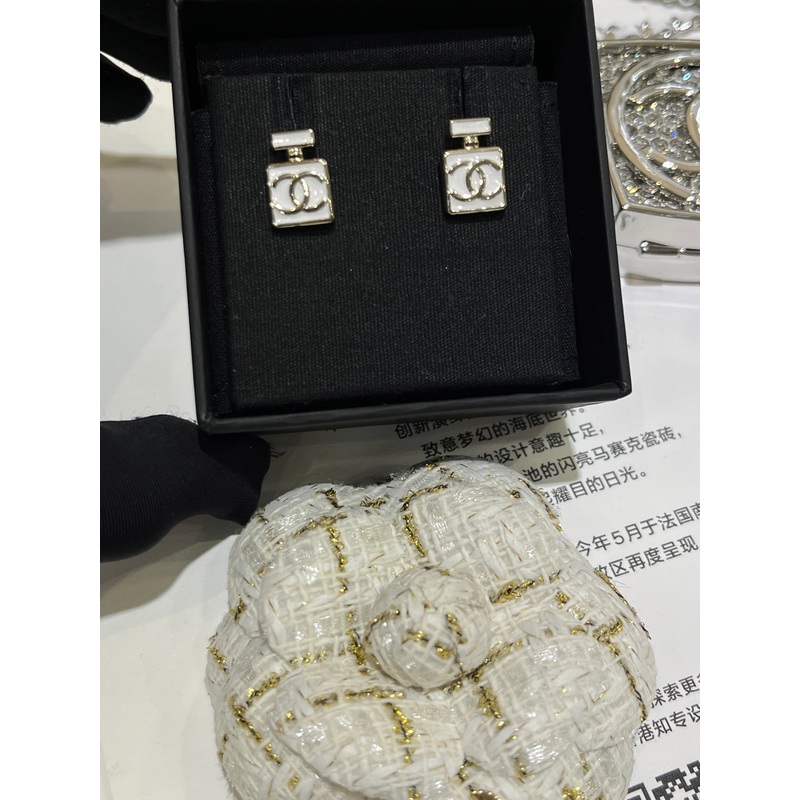 Chanel Luxury Earrings | Timeless Elegance & Boutique-Grade Quality 100