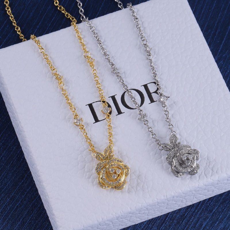 Dior Luxury Necklace | Timeless Elegance & Boutique-Grade Quality 12