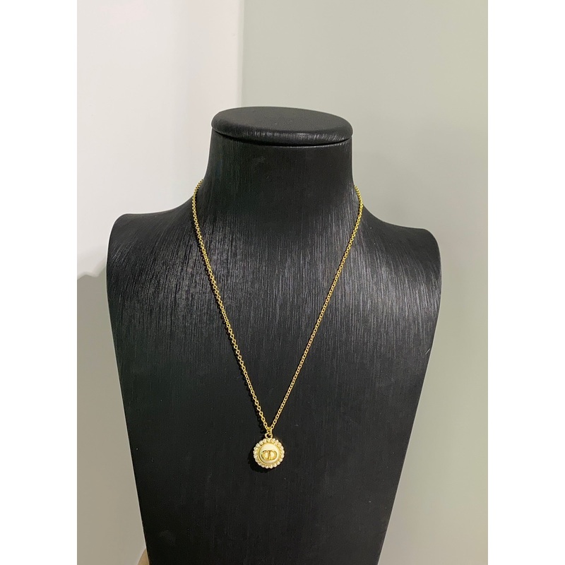 Dior Luxury Necklace | Timeless Elegance & Boutique-Grade Quality 15