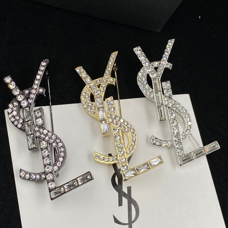 YSL Luxury Brooch | Iconic Elegance & Boutique-Grade Quality 01