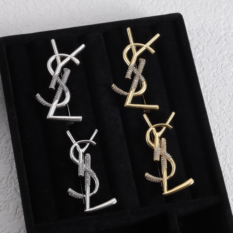 YSL Luxury Brooch | Iconic Elegance & Boutique-Grade Quality 03