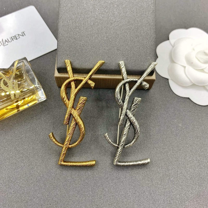 YSL Luxury Brooch | Iconic Elegance & Boutique-Grade Quality 04