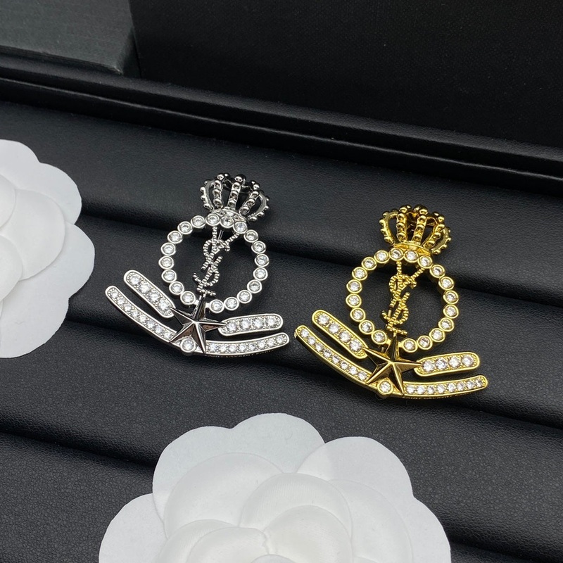YSL Luxury Brooch | Iconic Elegance & Boutique-Grade Quality 07
