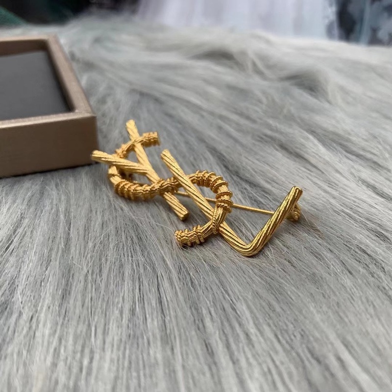 YSL Luxury Brooch | Iconic Elegance & Boutique-Grade Quality 12