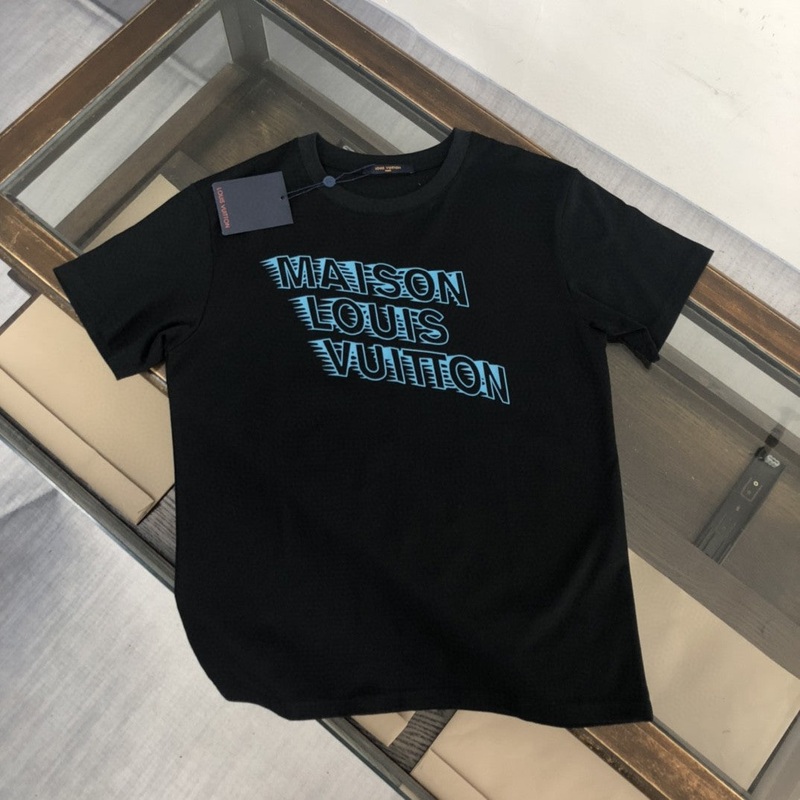 LV 25SS Heart Letter Logo T-Shirt Premium 32-Count Combed Cotton, 260g Soft Fabric, Unisex Streetwear, M-3XL