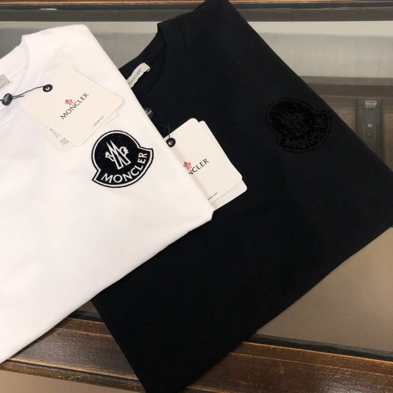 MONCLER T-Shirt New Custom Collection Graphic Logo Tee Black/White Sizes SXL