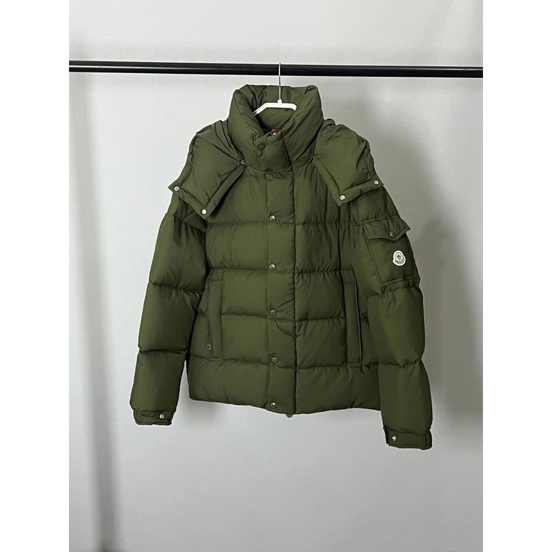 Moncler Hanovcrtan Matte Maya Short Down Jacket | Sizes 15
