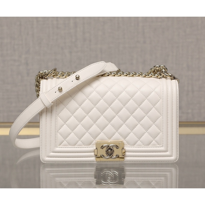 CHANEL WOMEN’S BAGS 7