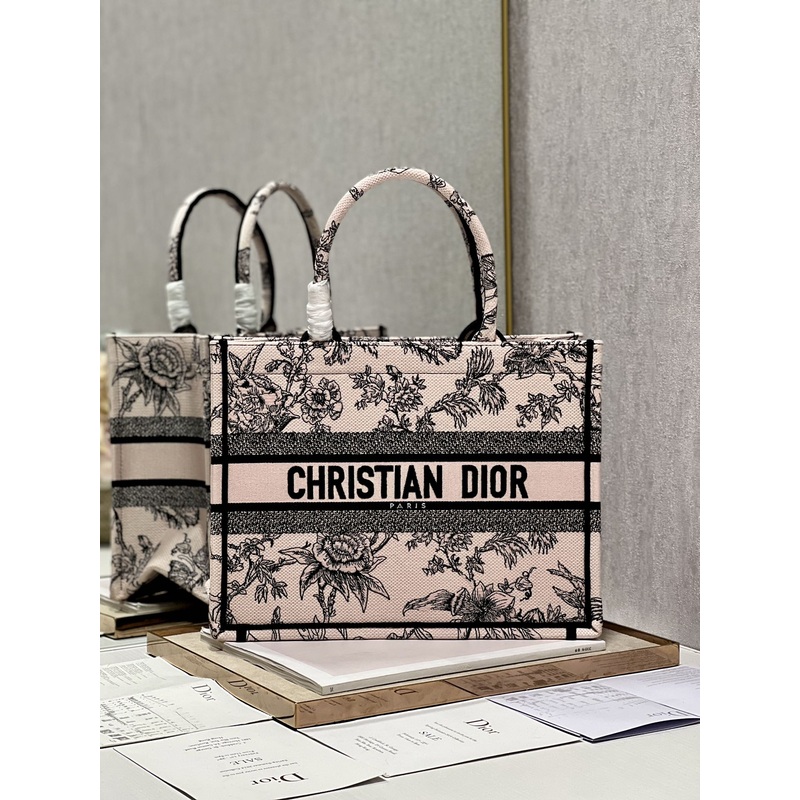 DIOR women’s bags 145