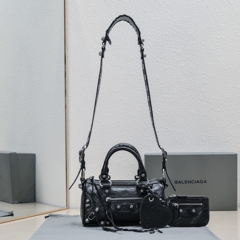 BALENCIAGA women’s bags 23