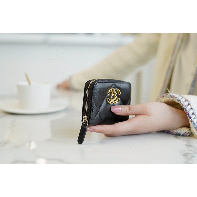 CHANEL women’s bags 90