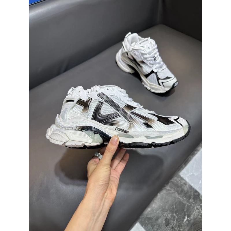 Balenciaga sneakers 09