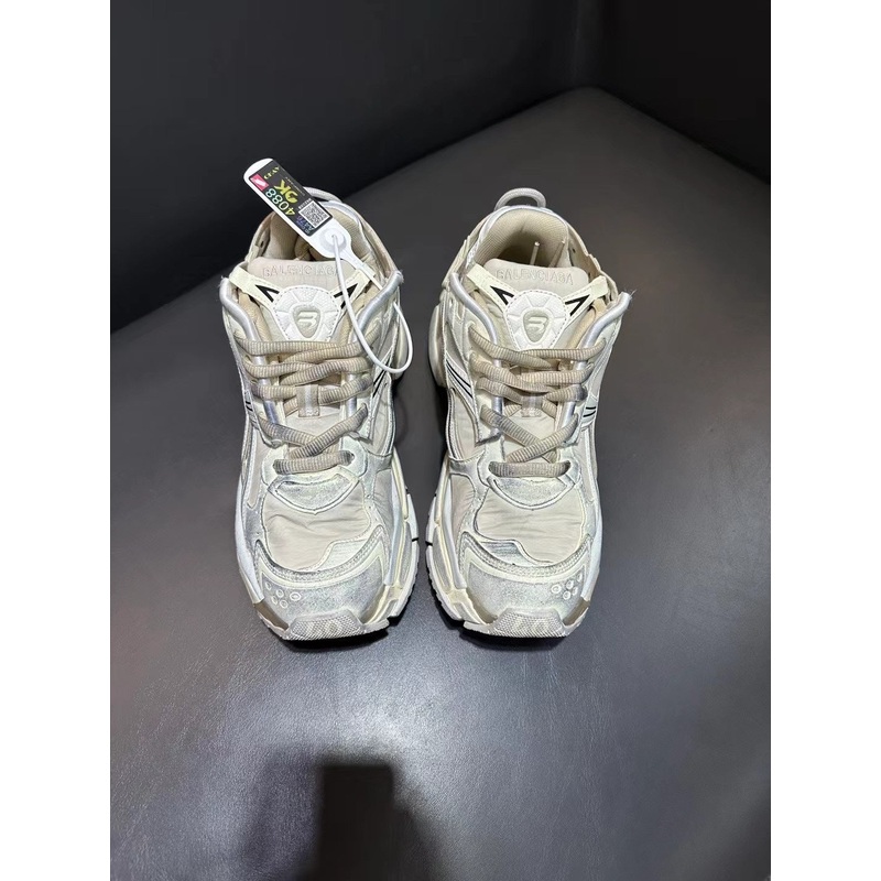 Balenciaga sneakers 10