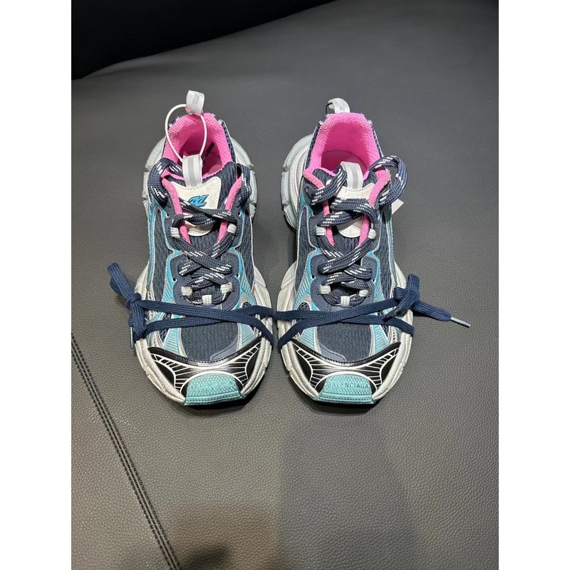 Balenciaga sneakers 13