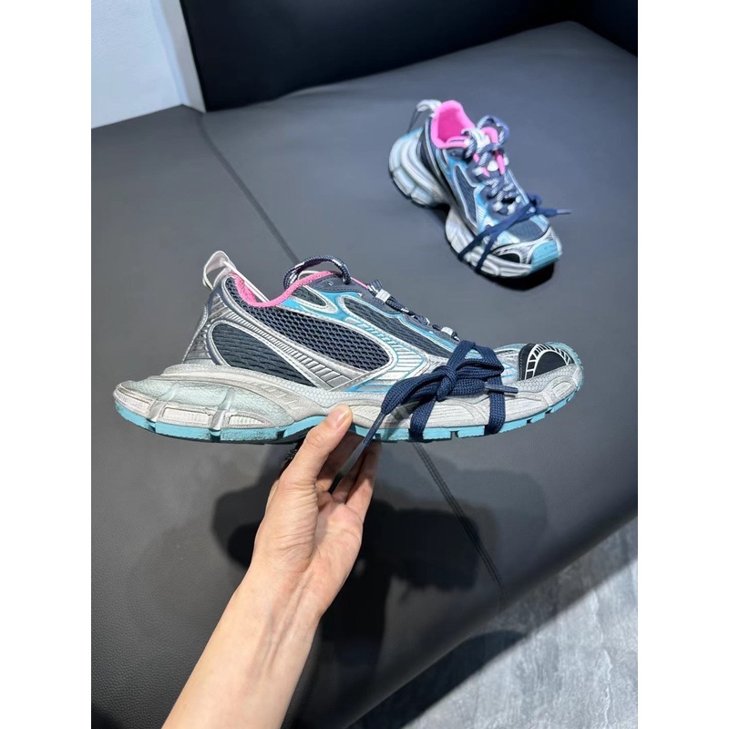 Balenciaga sneakers 13