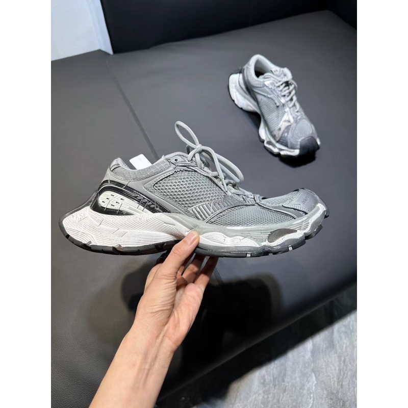 Balenciaga sneakers 28