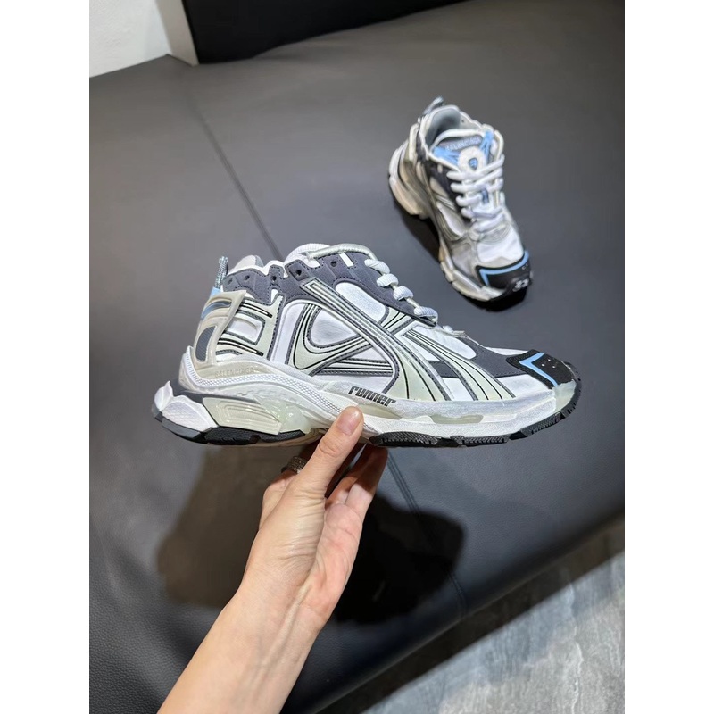 Balenciaga sneakers 35