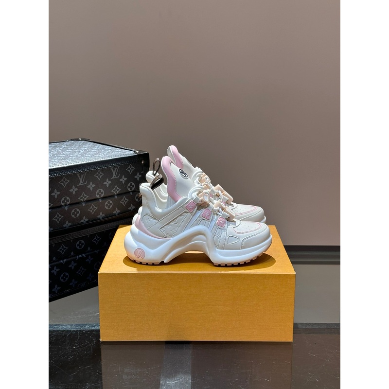 Louis Vuitton sneakers 253