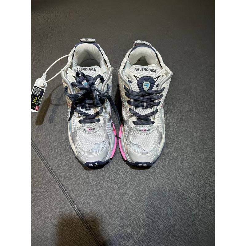 Balenciaga sneakers 39