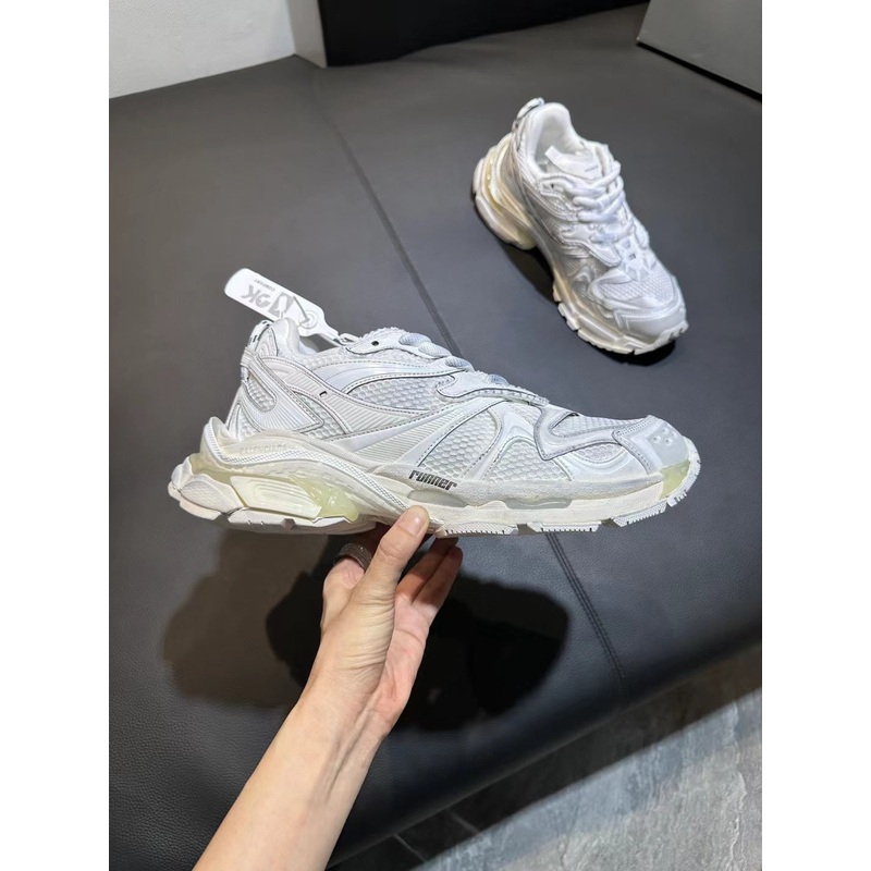Balenciaga sneakers 42