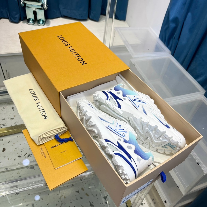 Louis Vuitton sneakers 266