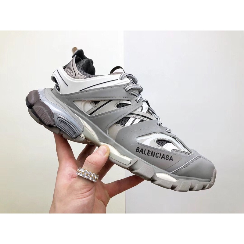 Balenciaga sneakers 64