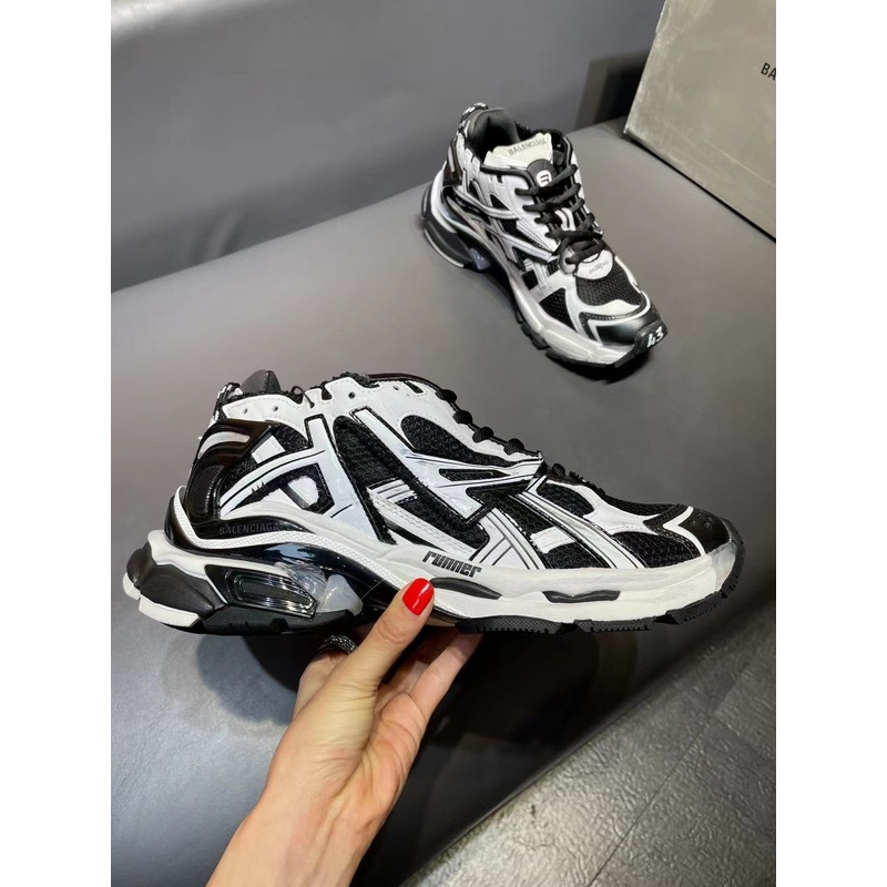 Balenciaga sneakers 85