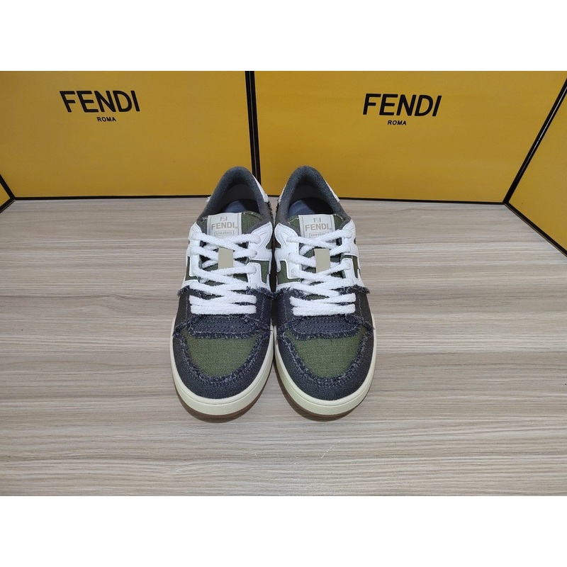 FENDI sneakers 47