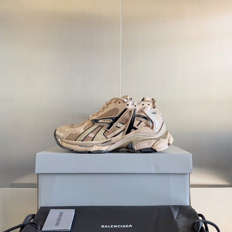 Balenciaga sneakers 122