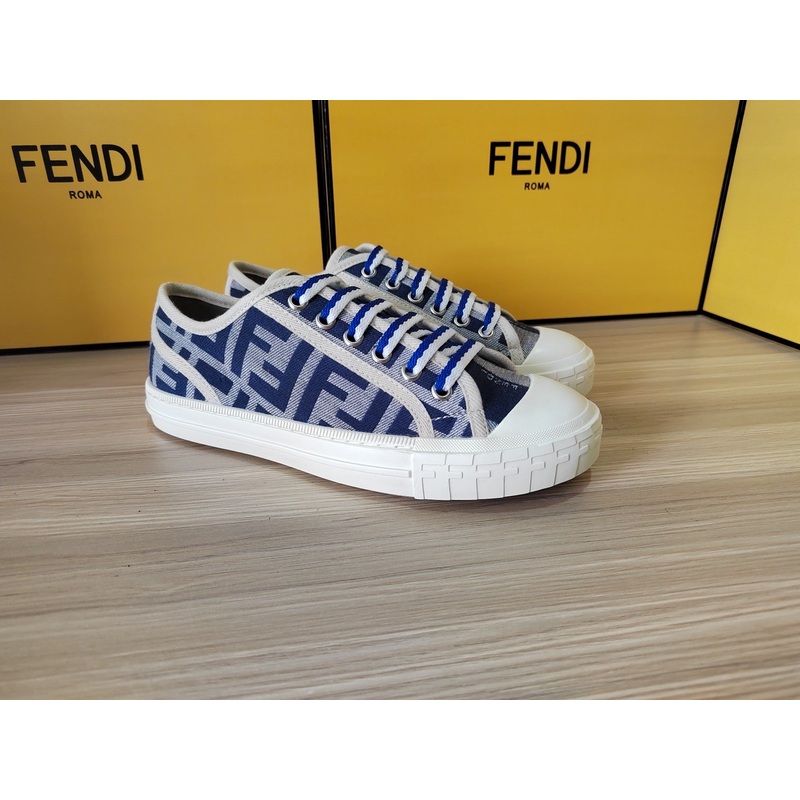 FENDI sneakers 111