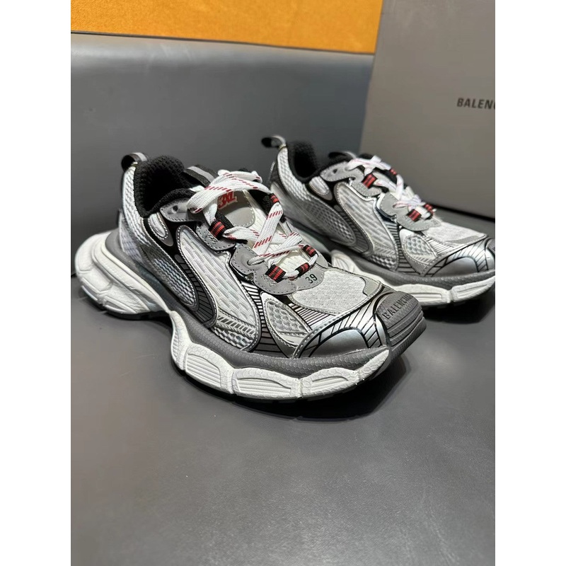 Balenciaga sneakers 125