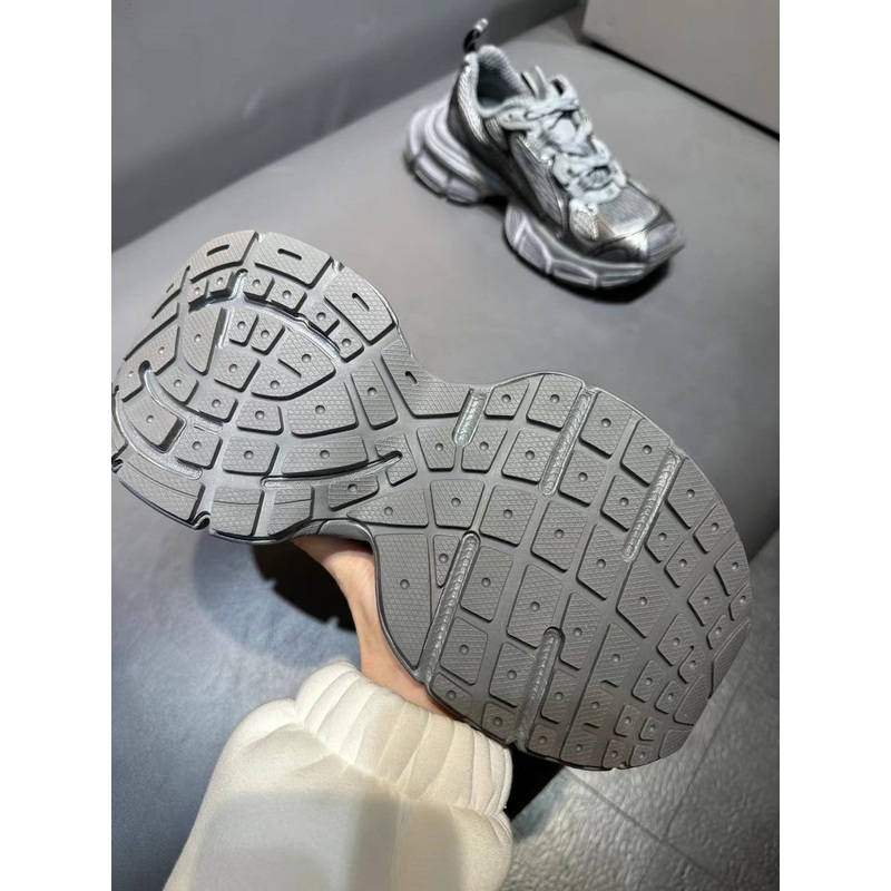 Balenciaga sneakers 128