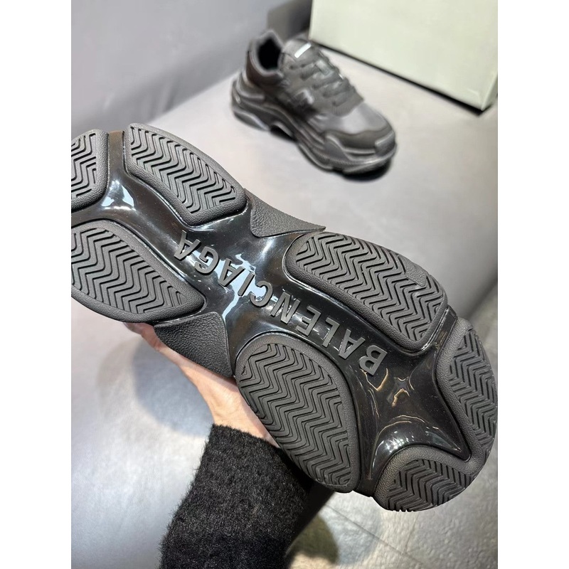 Balenciaga sneakers 129