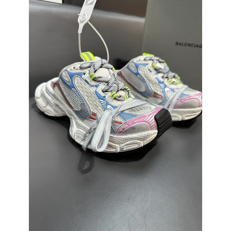 Balenciaga sneakers 132