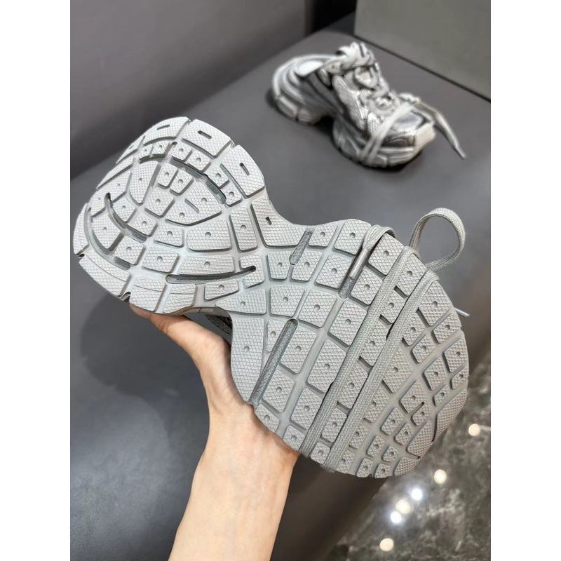 Balenciaga sneakers 135