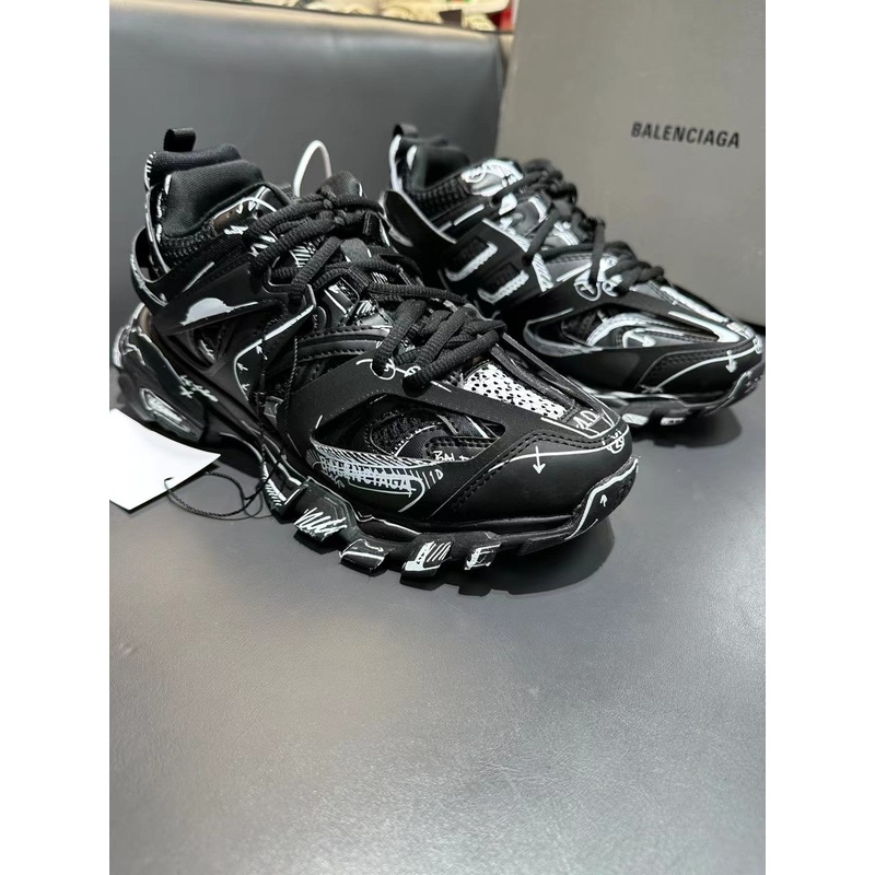 Balenciaga sneakers 143
