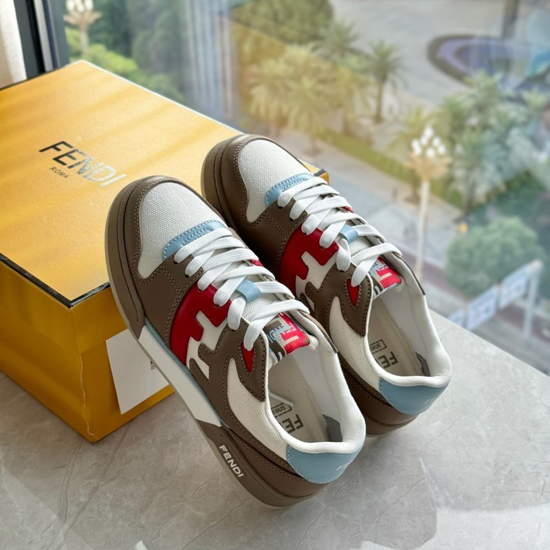 FENDI sneakers 124