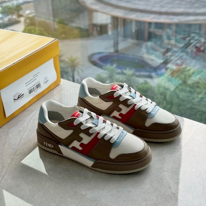 FENDI sneakers 124