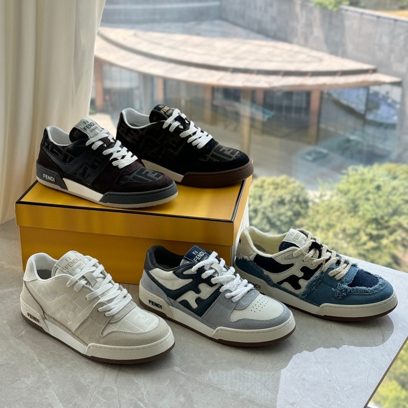 FENDI sneakers 137