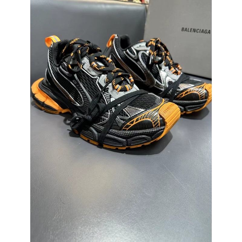 Balenciaga sneakers 153