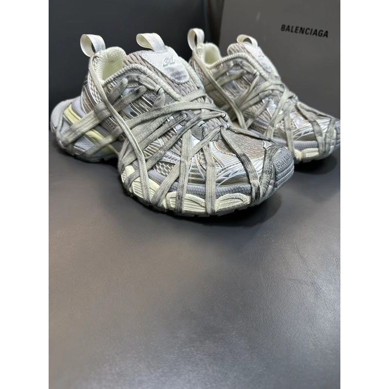 Balenciaga sneakers 176