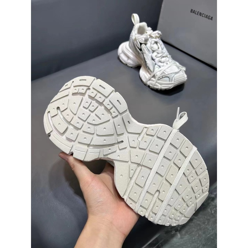 Balenciaga sneakers 185